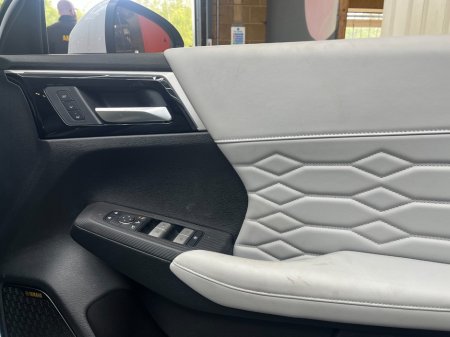 2024 Mitsubishi Outlander - photo 19