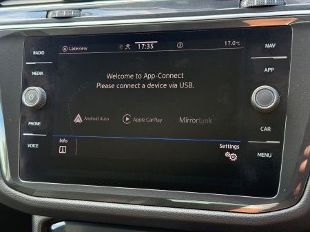 2022 Volkswagen Tiguan - photo 16
