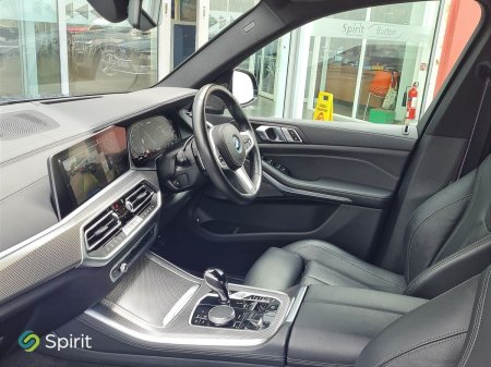 2022 BMW X5 - photo 3