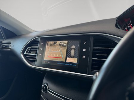 2018 Peugeot 308 - photo 14