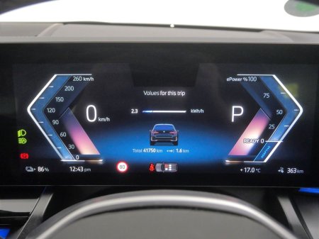 2025 BMW i5 - photo 9