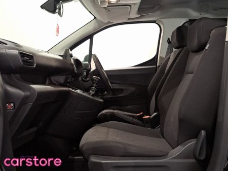 2021 Opel Combo - photo 18