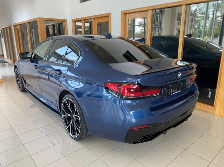 2023 BMW 5-Series - photo 5