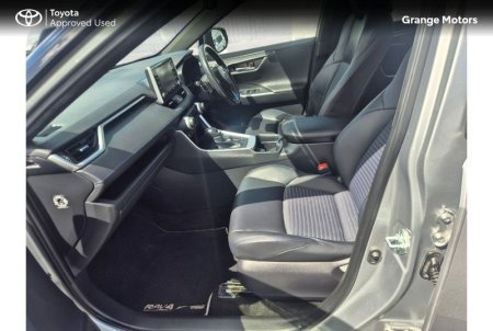 2019 Toyota RAV4 - photo 7