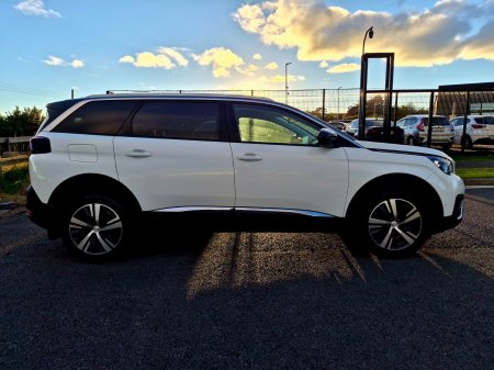 2020 Peugeot 5008 - photo 11