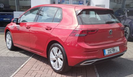 2023 Volkswagen Golf - photo 4