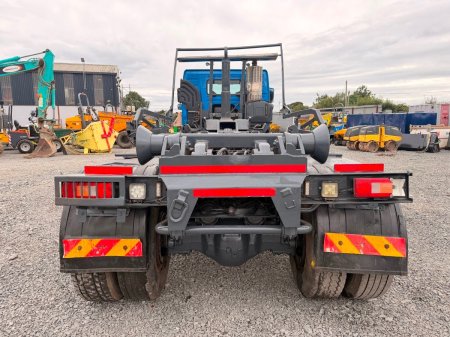2009 Volvo FM - photo 10