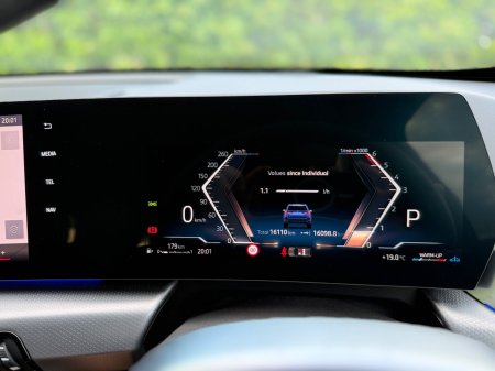 2025 BMW X1 - photo 30