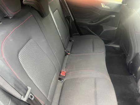 2021 Ford Focus - photo 10