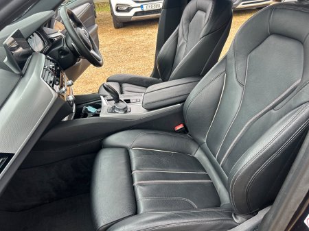 2018 BMW 5-Series - photo 15