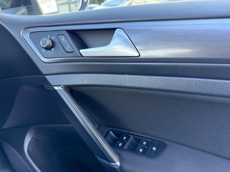 2017 Volkswagen Golf - photo 30