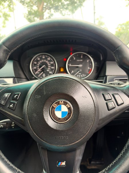 2010 BMW 5-Series - photo 13