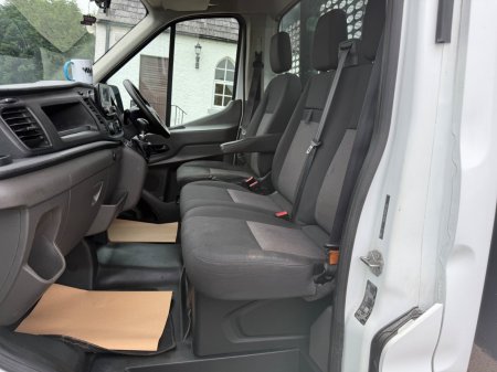 2021 Ford Transit - photo 19