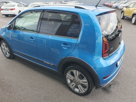 2017 Volkswagen up! - photo 5