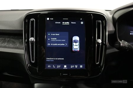 2023 Volvo XC40 - photo 30