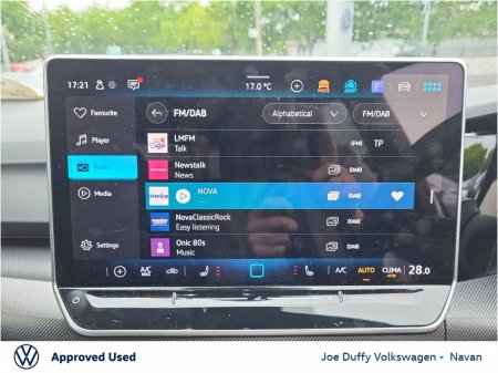 2025 Volkswagen Golf - photo 14