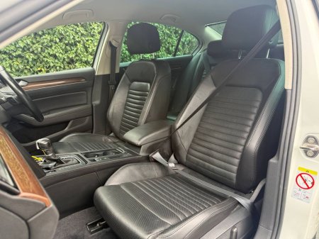 2020 Volkswagen Passat - photo 6