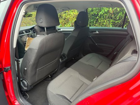 2020 Volkswagen Golf - photo 18