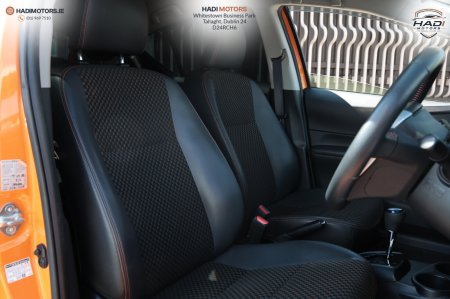 2015 Toyota Aqua - photo 18