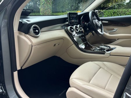 2019 Mercedes-Benz GLC - photo 8