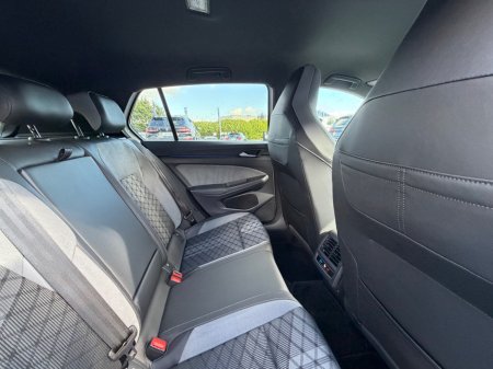 2023 Volkswagen Golf - photo 34