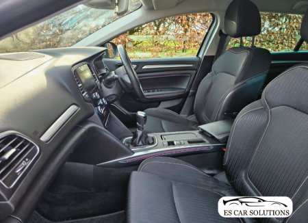 2020 Renault Megane - photo 18
