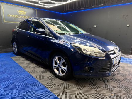 2011 Ford Focus - photo 2