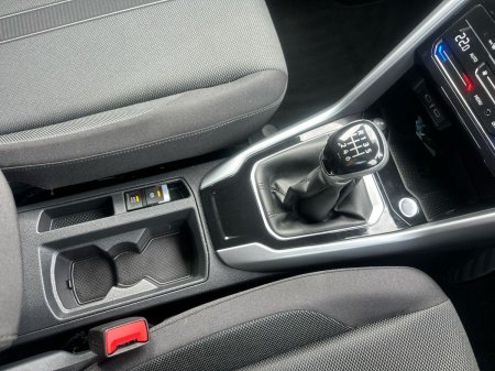 2025 Volkswagen T-Roc - photo 10