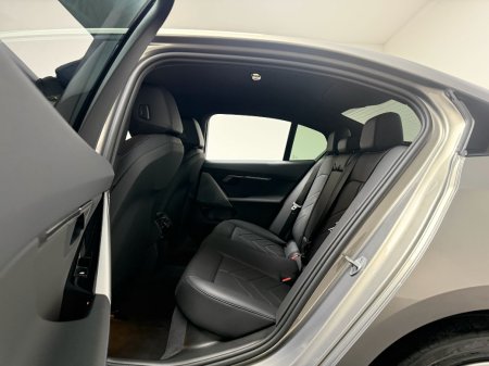 2025 BMW 5-Series - photo 15