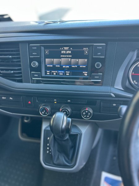 2021 Volkswagen Transporter - photo 12