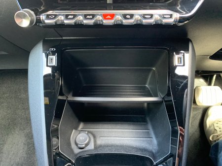 2023 Peugeot 2008 - photo 24