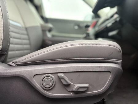 2027 Kia Seltos - photo 12