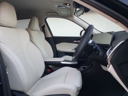 2026 BMW iX1 - photo 12