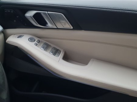 2021 BMW X7 - photo 23