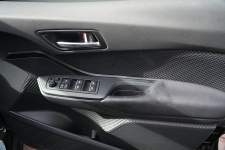 2017 Toyota C-HR - photo 10