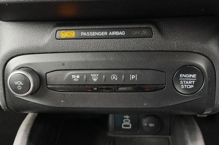 2023 Ford Focus - photo 25