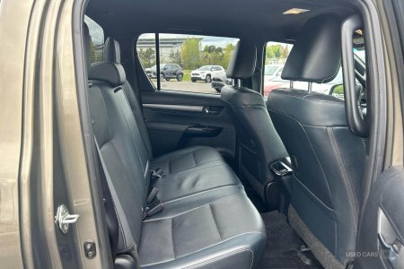 2023 Toyota Hilux - photo 15