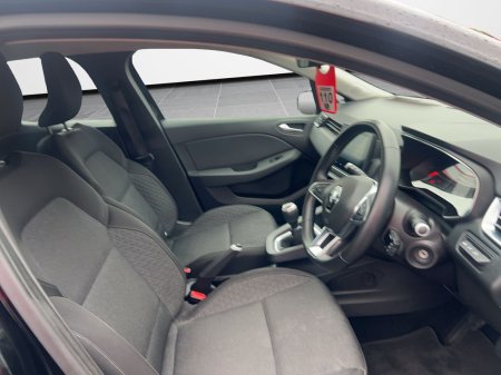 2020 Renault Clio - photo 9