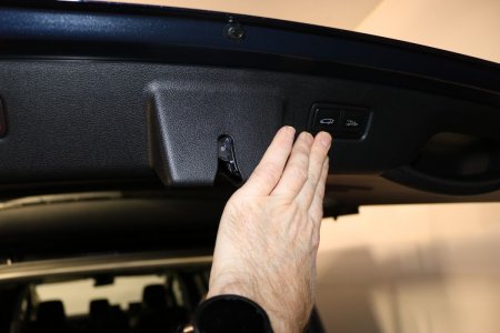 2027 Hyundai Staria - photo 12
