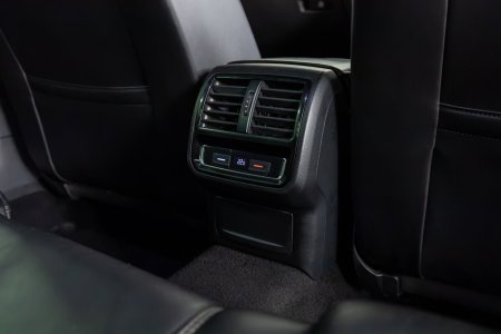 2020 Volkswagen Passat - photo 14