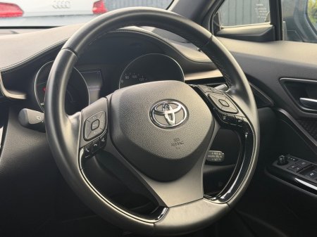 2019 Toyota C-HR - photo 43