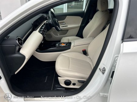 2025 Mercedes-Benz A-Class - photo 18