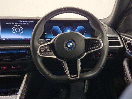 2025 BMW i4 - photo 5