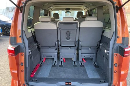 2025 Volkswagen Multivan - photo 21
