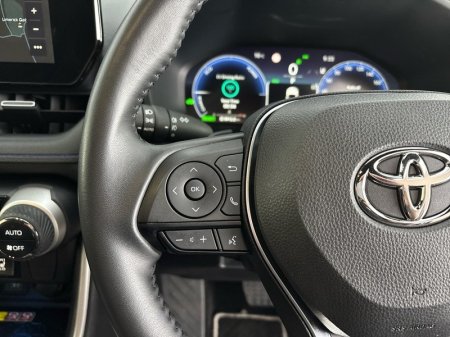 2024 Toyota RAV4 - photo 15