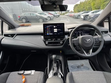 2025 Toyota Corolla - photo 8