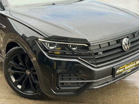 2023 Volkswagen Touareg - photo 6