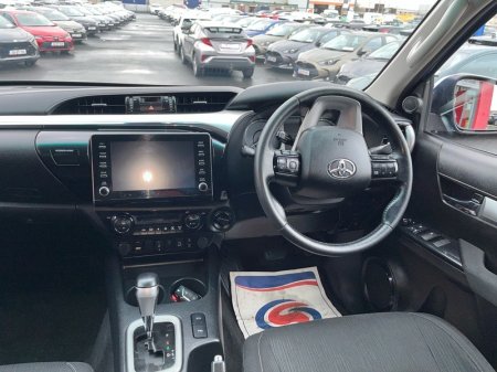 2024 Toyota Hilux - photo 9