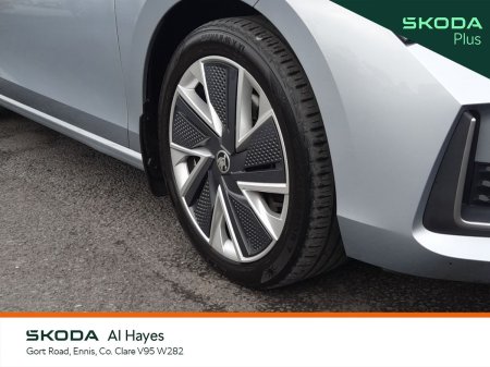2024 Skoda Superb - photo 9