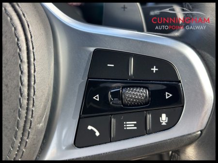 2020 BMW 5-Series - photo 23